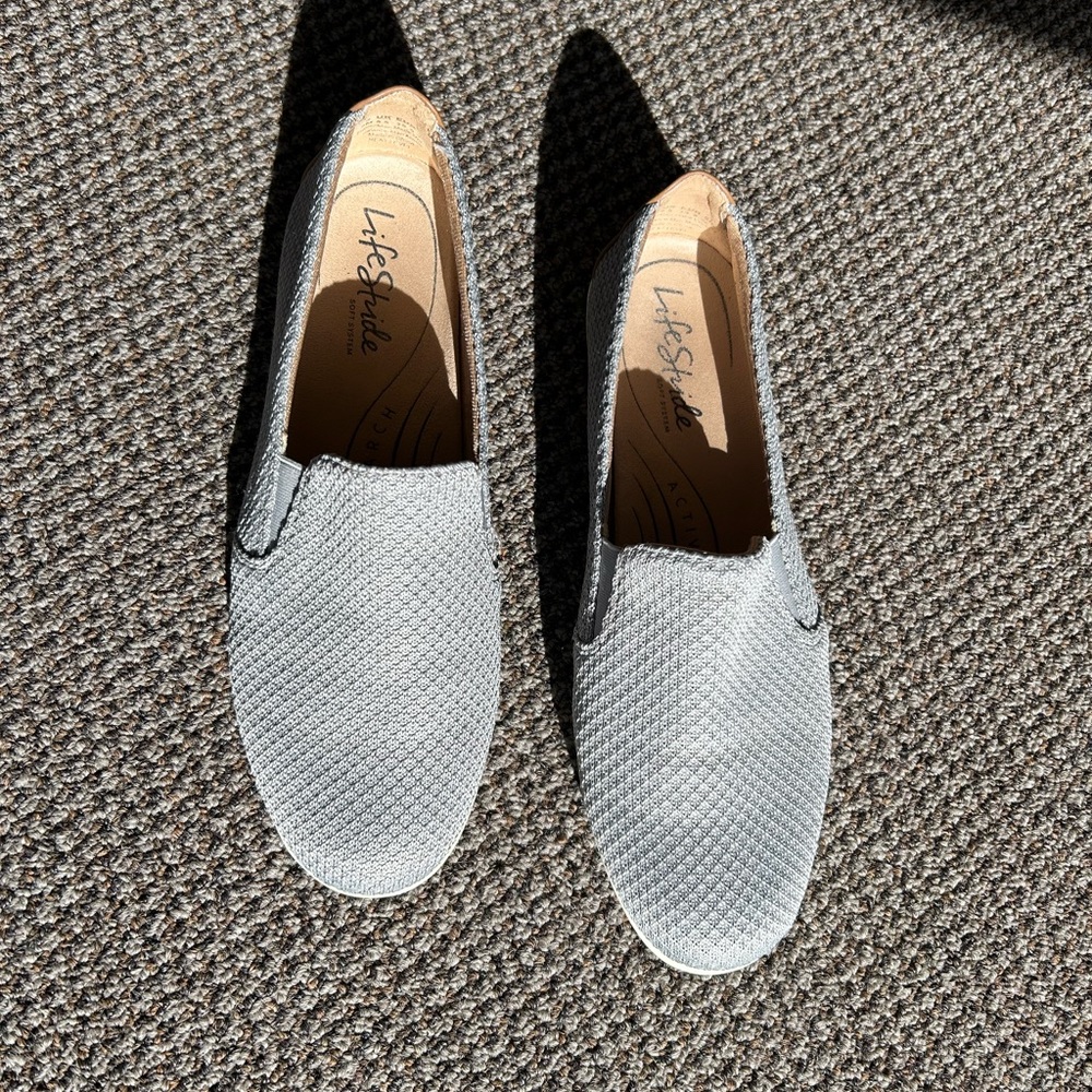 Life Stride Women's Gray Slip-On Shoes
